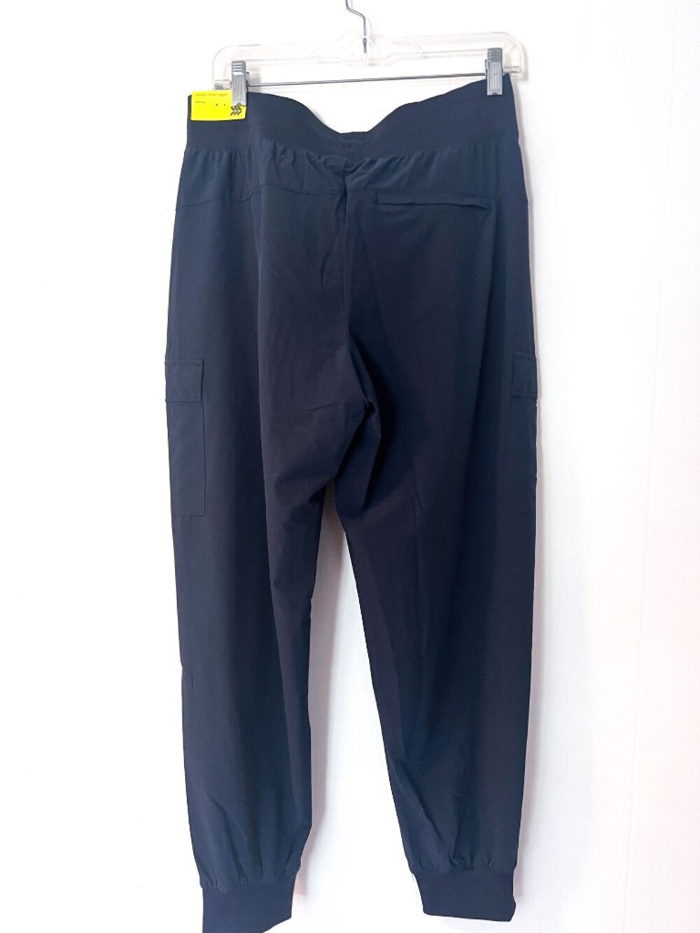 All In Motion Women's Active Light Mid-Rise Cargo Joggers Medium Navy Blue - Picture 7 of 12